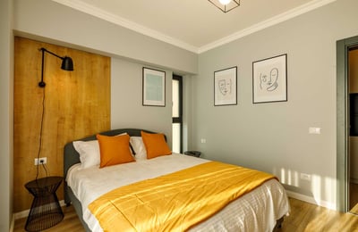 Rent of a modern furnished 2-room apartment, 58 m², Mamaia, Romania